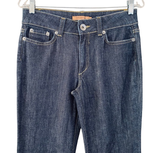 Arden B Dark Wash Classic Flared Jeans Size 6 - Picture 3 of 6